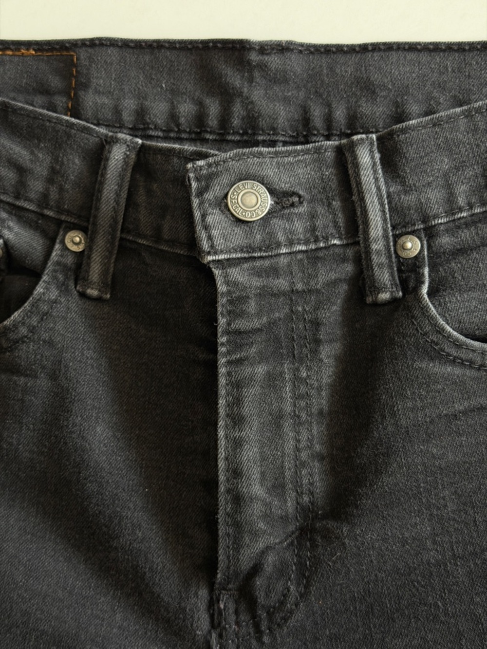 Levi’s 502 Black Jeans Mens 31x30 Tapered Fit Stretch Denim Dark Wash Casual - Picture 7 of 11